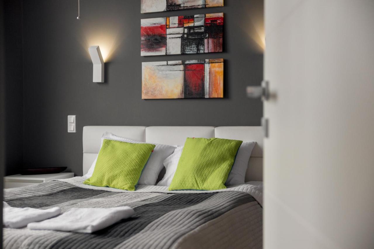 Hlonda Deluxe Apartment With Terrace Varsó Kültér fotó